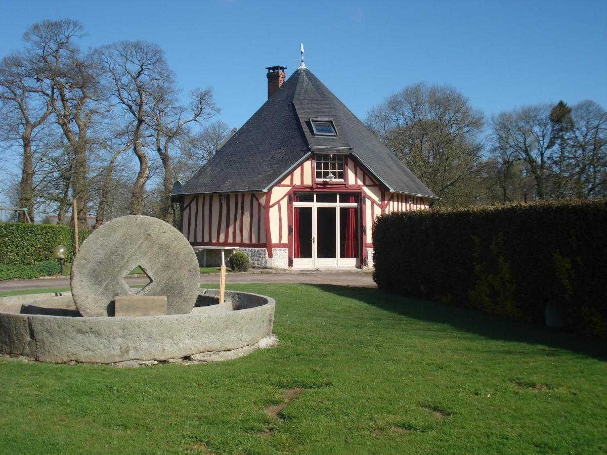 Le Manege De Royaumont Villa Saint-Arnoult  Exterior photo